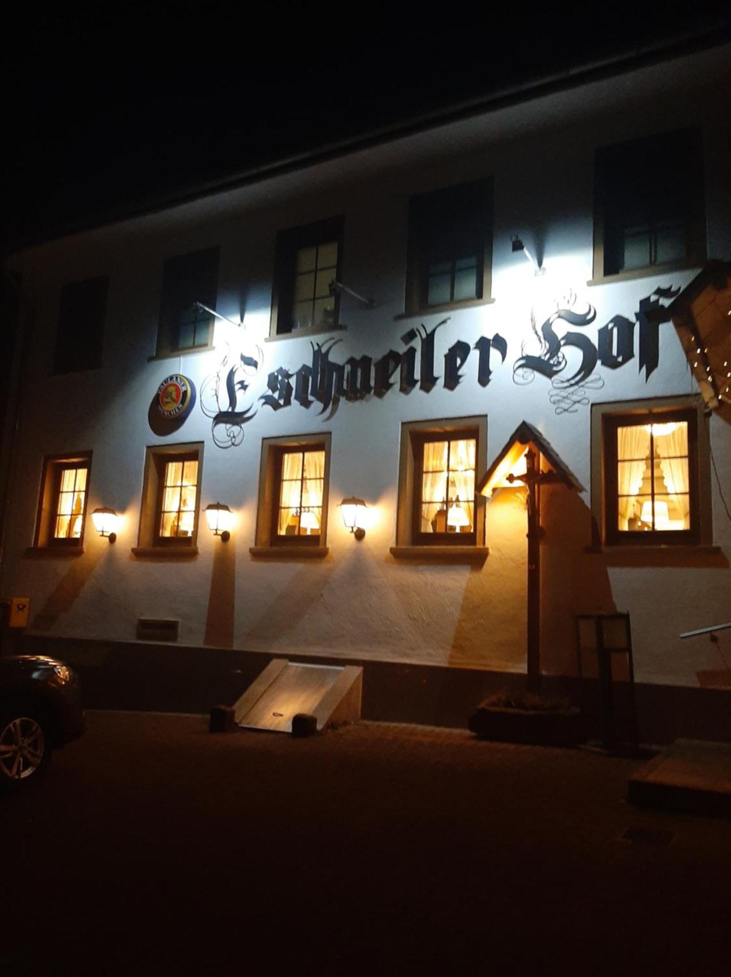 Apartment Comfort - Self-check-in - 2 Schlafzimmer - Bis 5 Pers - Zentrumnah - Parkplatz - Wifi - Balkon
